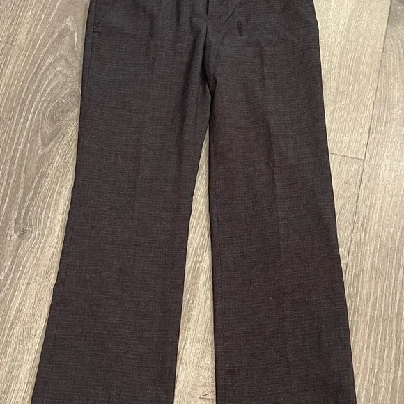 Women's Dress Pants Bundle - Banana Republic, KUT, JM Collection - Size 4/4P/4PS - Picture 6 of 8